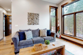 Red Mountain Lodge Truckee